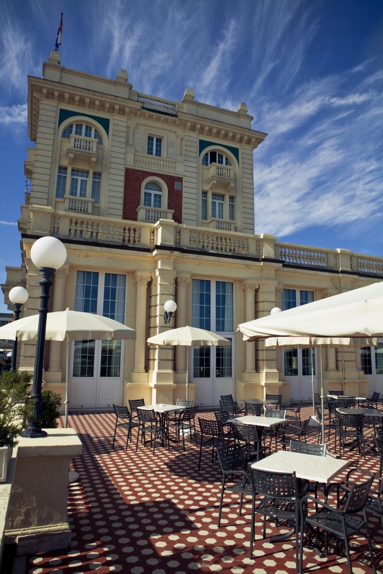 Grand Hotel Cesenatico Exterior photo